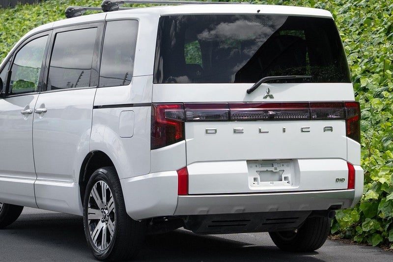 2019 Mitsubishi Delica D:5, photo 3