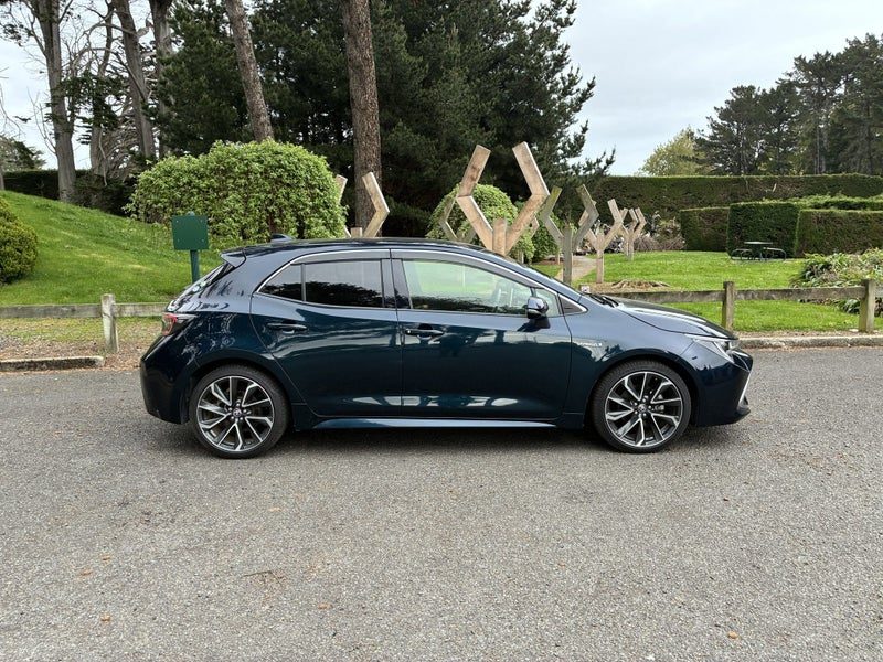 2020 Toyota Corolla Sport Hybrid G, photo 2