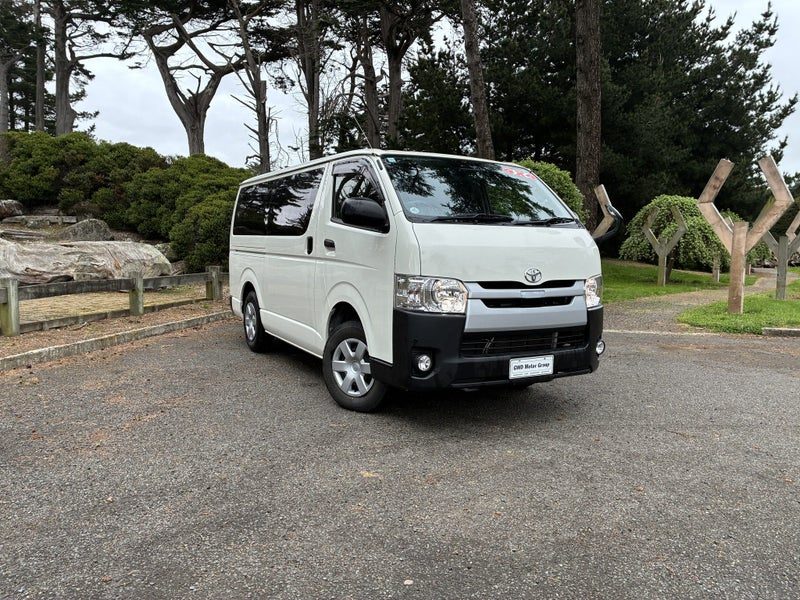 2020 Toyota Hiace Regius Ace DX 4WD