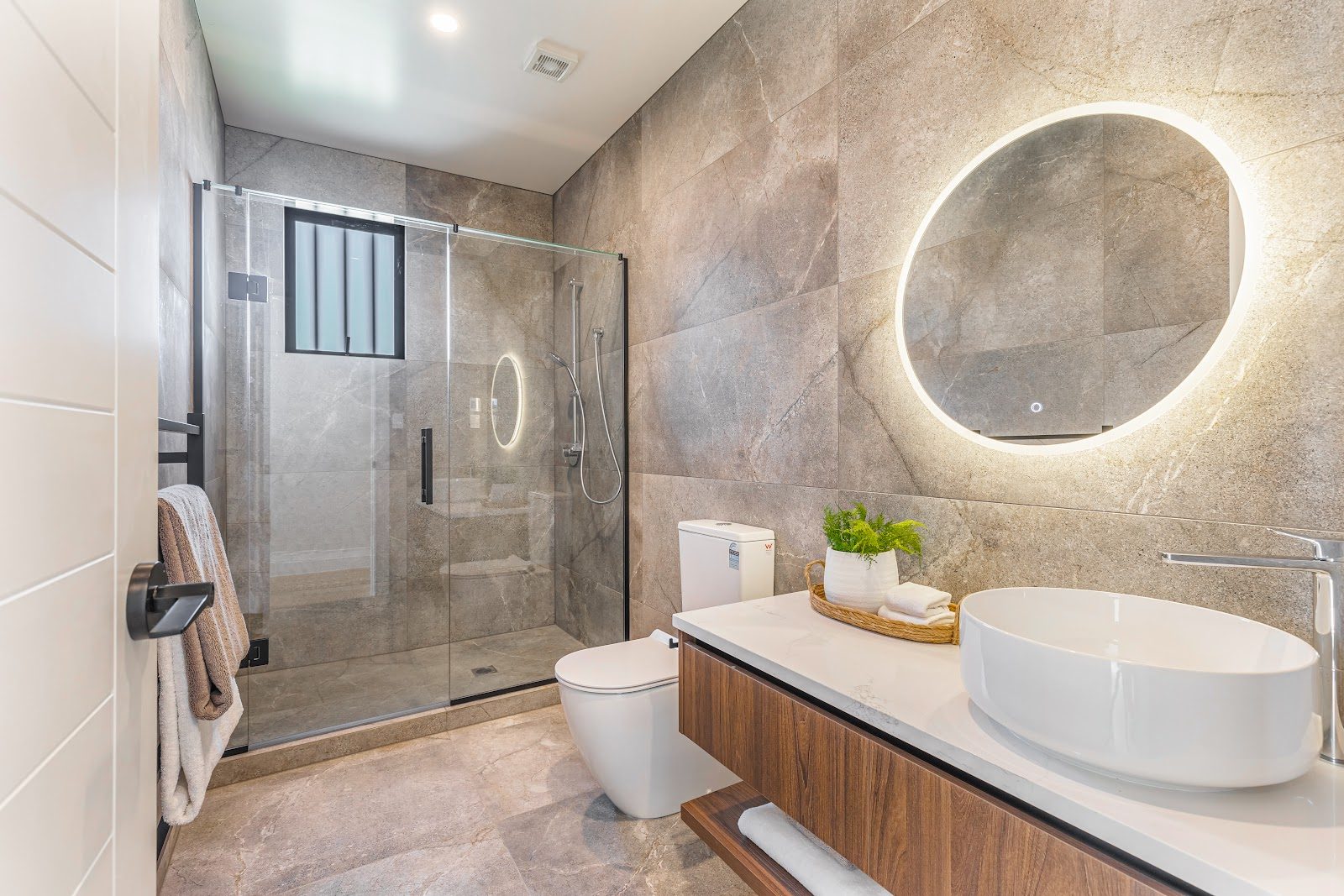 20 Kikorangi Drive, Orewa, photo 7