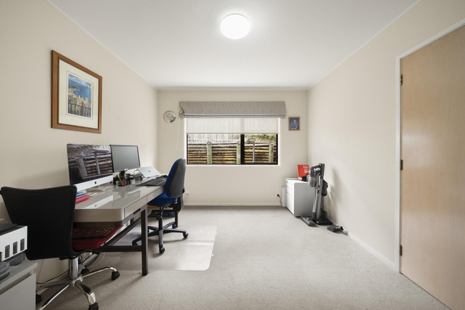 1 Dorrington Place, Eastern Beach, photo 12