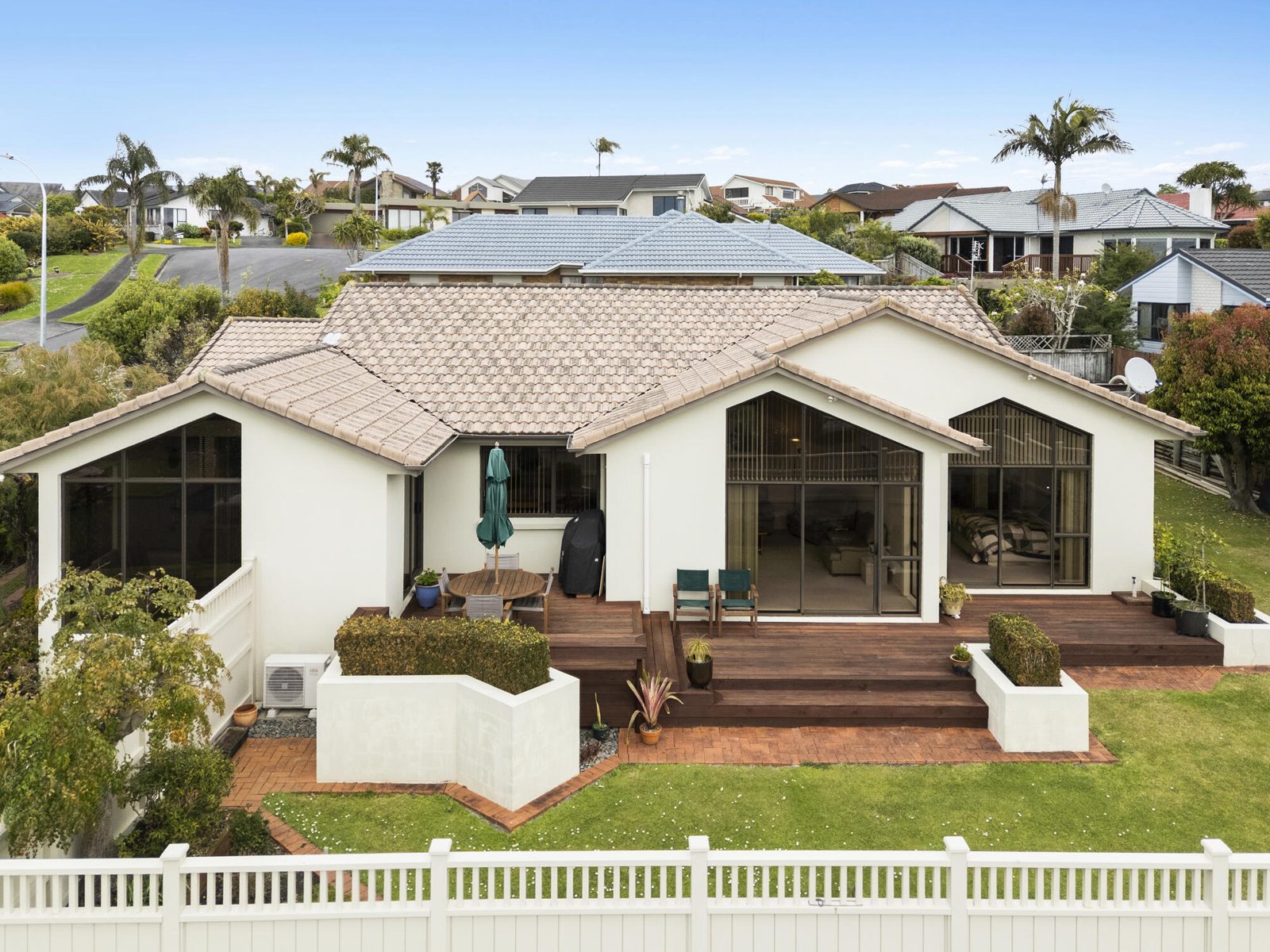 1 Dorrington Place, Eastern Beach, photo 6