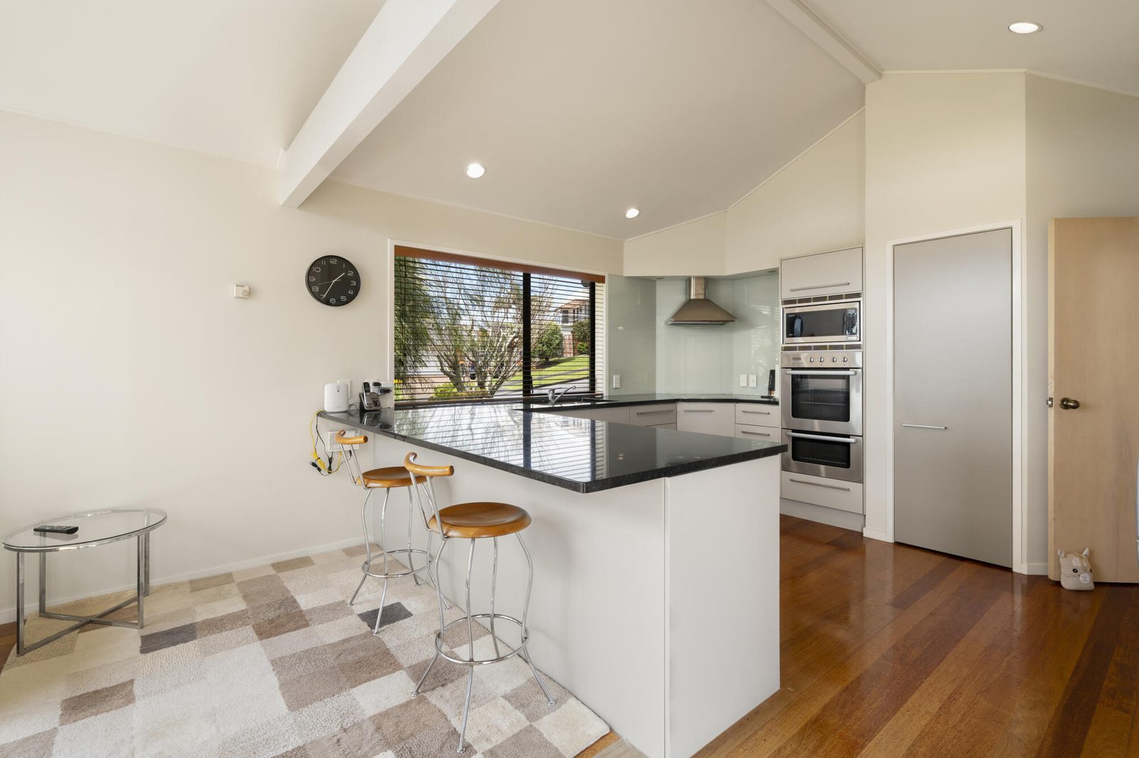 1 Dorrington Place, Eastern Beach, photo 10