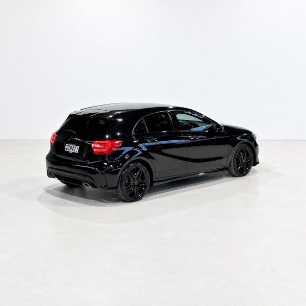 2014 Mercedes-Benz A 180 AMG PKG Sport Hatch, photo 2