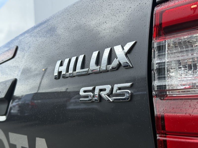2025 Toyota Hilux Sr5 Td Dc 2.8Dmht, photo 3