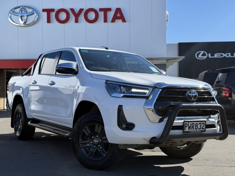 2023 Toyota Hilux Sr5 Td Dc 2.8Dt/4Wd