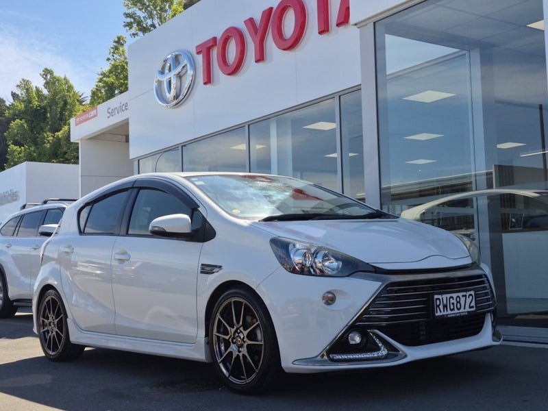 2015 Toyota Aqua GS 1.5P HYBRID Auo