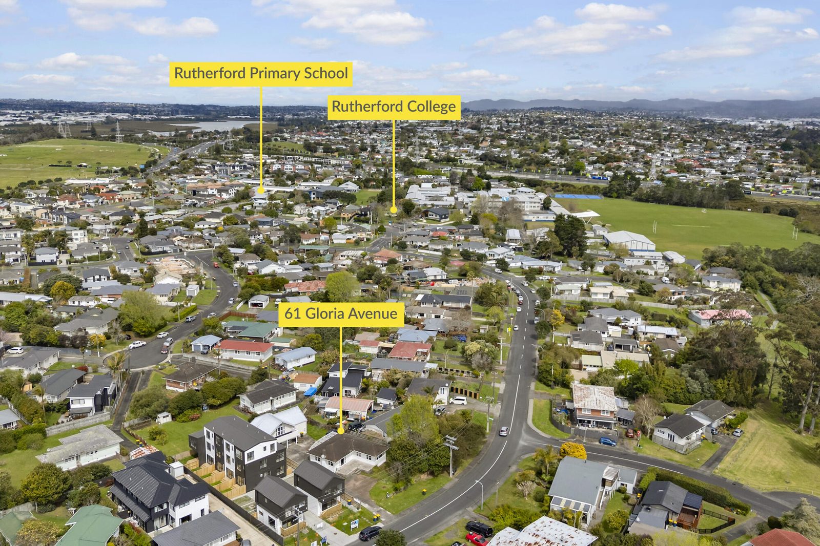 61 Gloria Avenue, Te Atatu Peninsula, photo 7