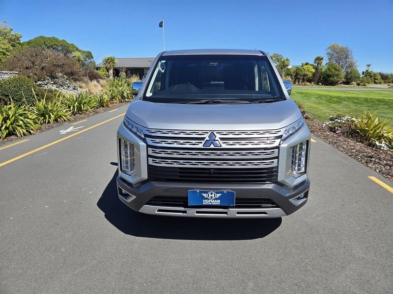 2020 Mitsubishi Delica D:5 P 2.2TD 7 Seat 4WD, photo 2