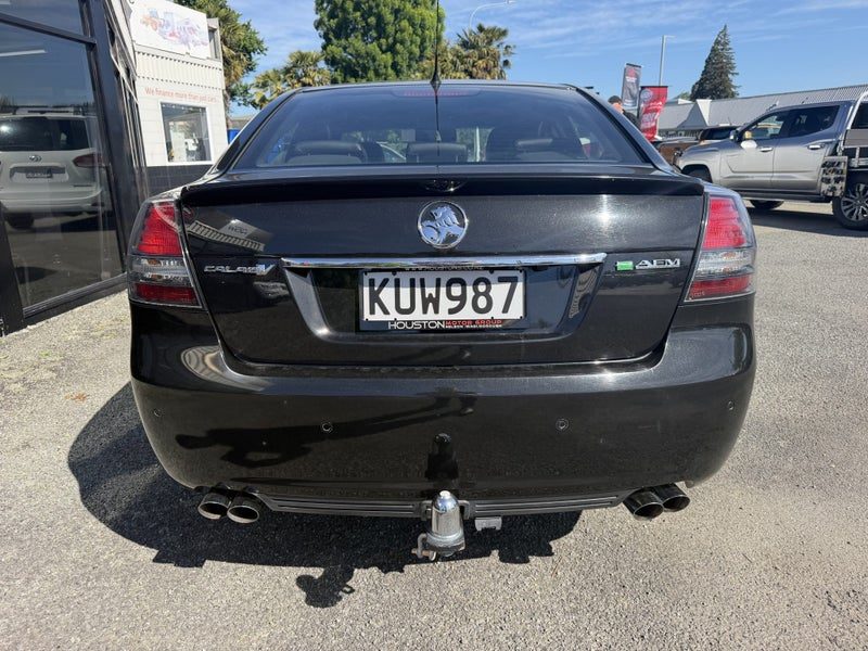 2010 Holden Commodore Calais-V Sedan V8 AT, photo 3