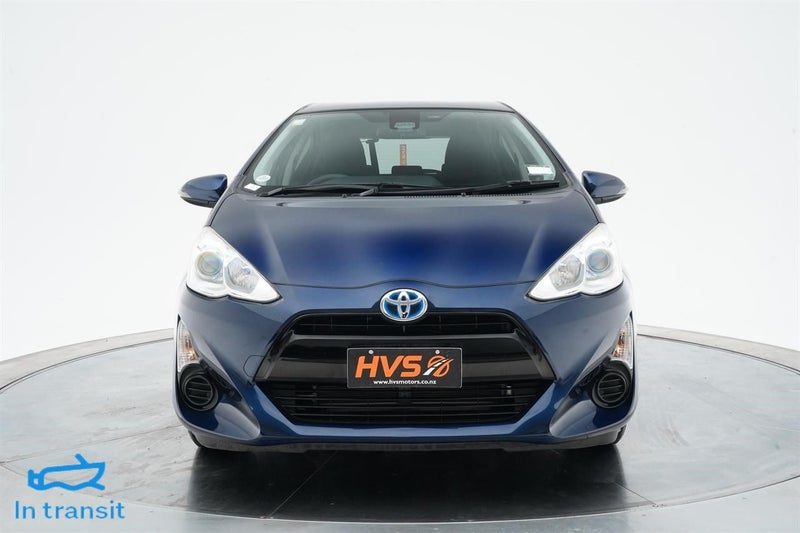 2016 Toyota Aqua S Facelift Push Start, photo 2