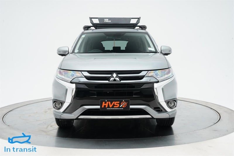 2016 Mitsubishi Outlander PHEV 4WD G, photo 2