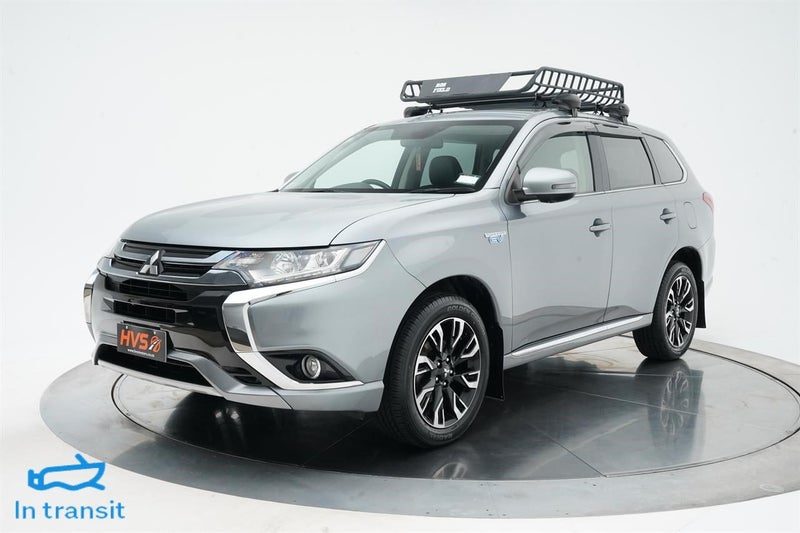 2016 Mitsubishi Outlander PHEV 4WD G, photo 3