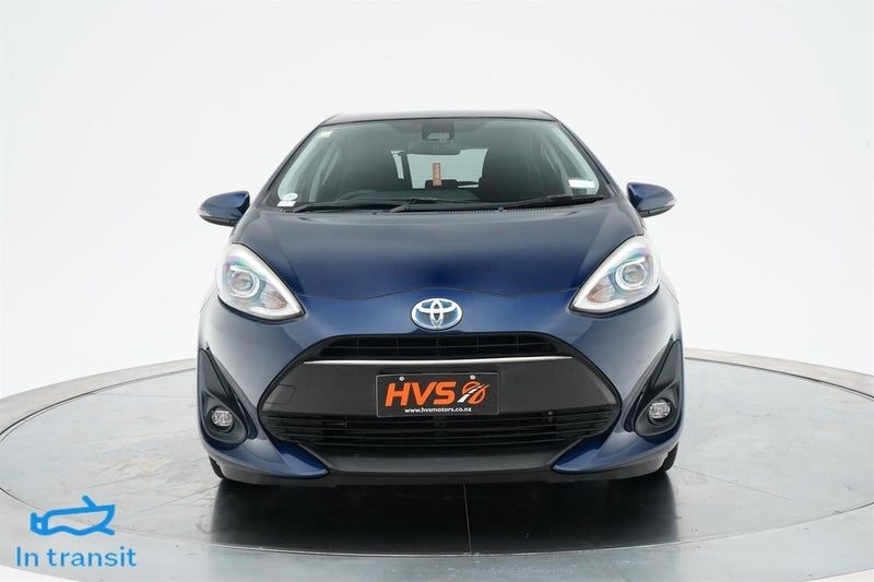 2018 Toyota Aqua S Facelift Push Start, photo 2