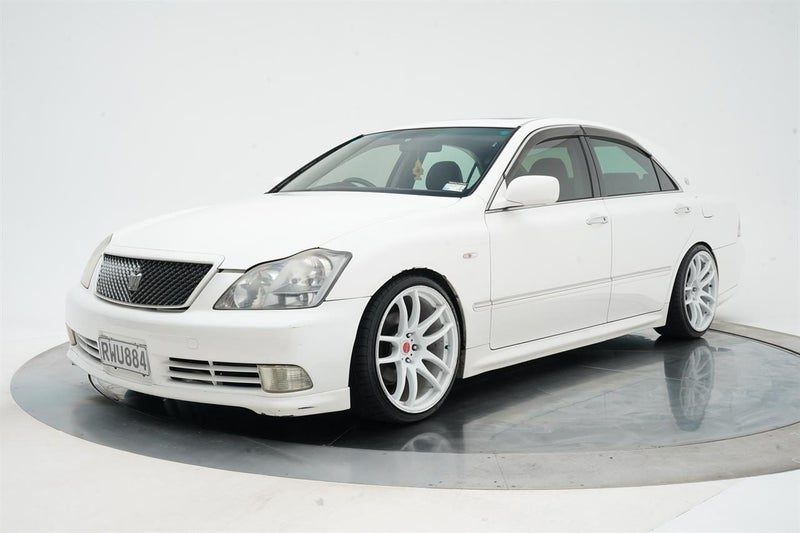 2005 Toyota Crown ATHLETE, photo 3