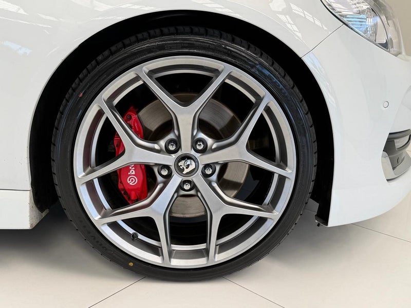 2016 Holden Commodore SS V Redline VFII, photo 3