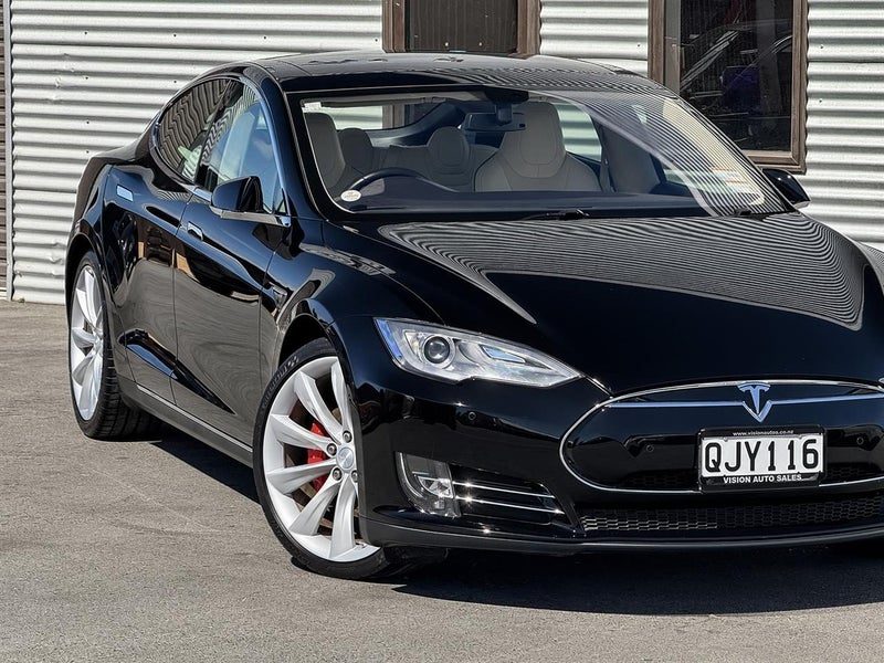 2014 Tesla Model S P85+, photo 2