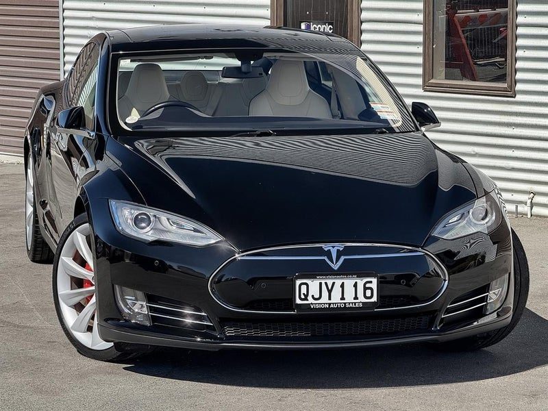 2014 Tesla Model S P85+, photo 3