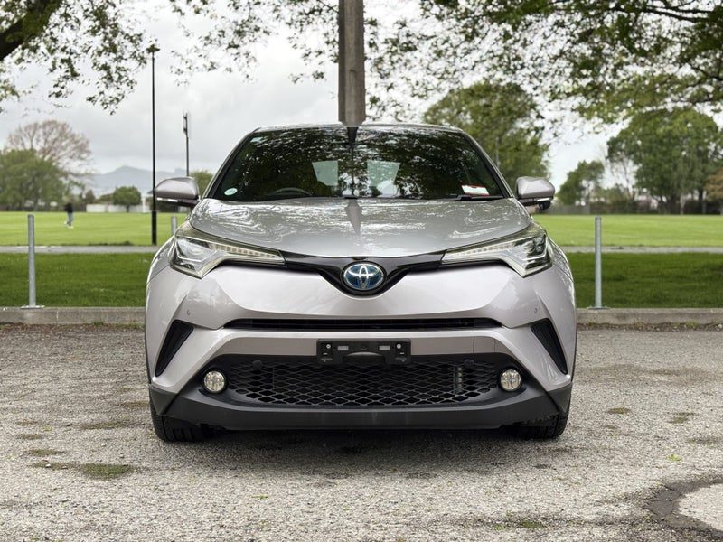 2017 Toyota C-HR 1.8P HV Wagon ECVT, photo 3