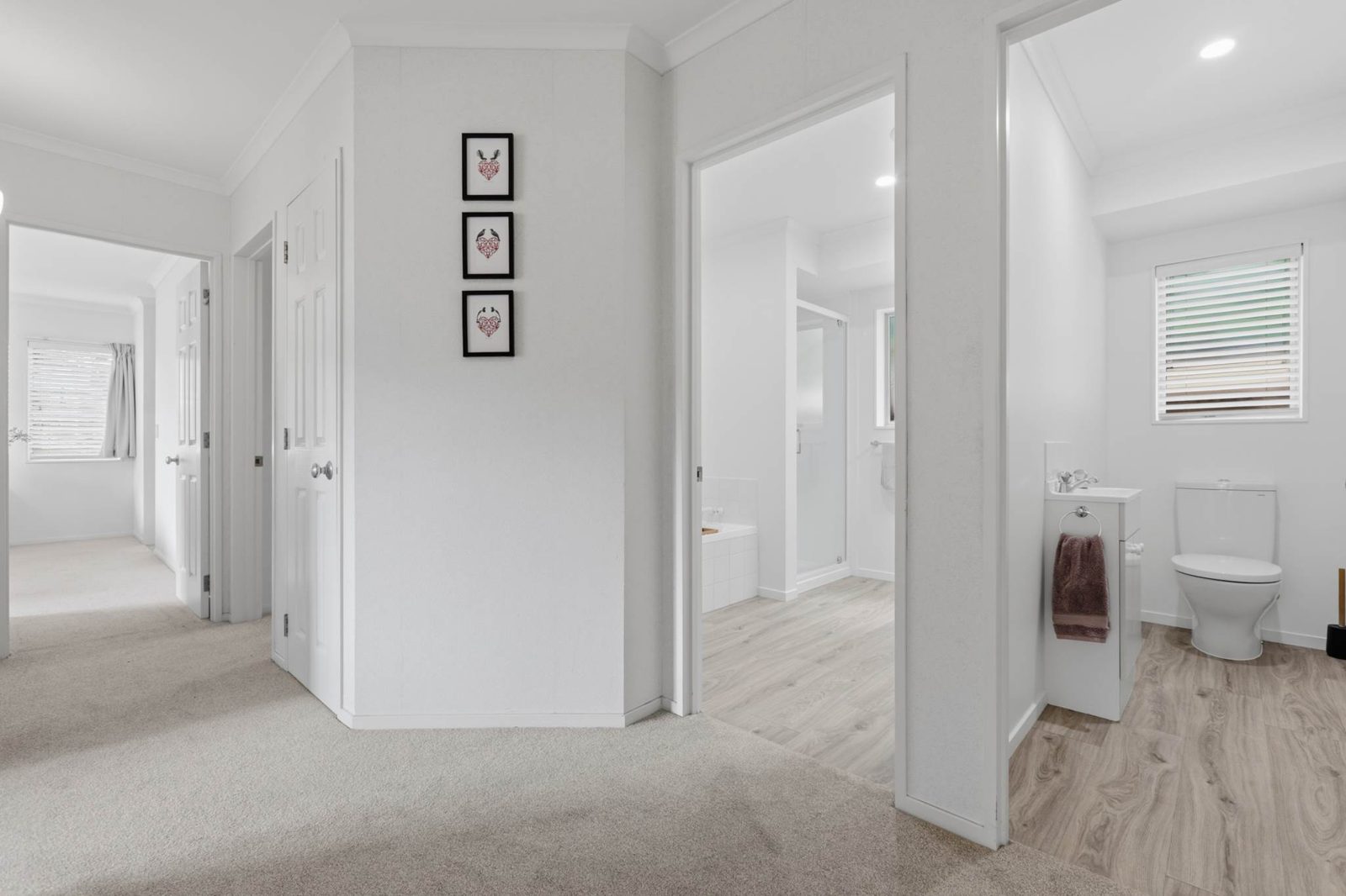 17 Cellarmans Street, Te Atatu Peninsula, photo 15