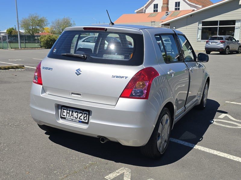 2008 Suzuki Swift Glxh, photo 3
