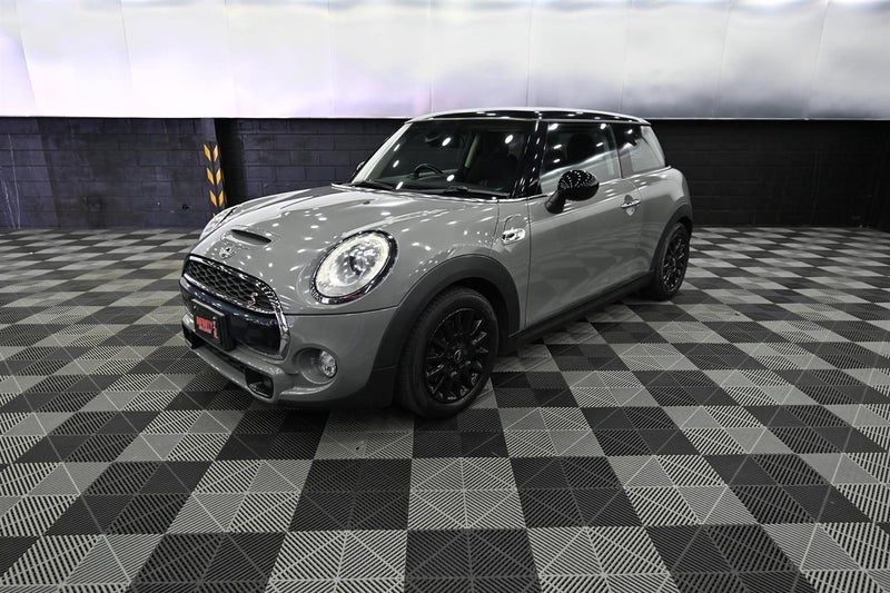 2015 MINI Cooper Cooper S, photo 3