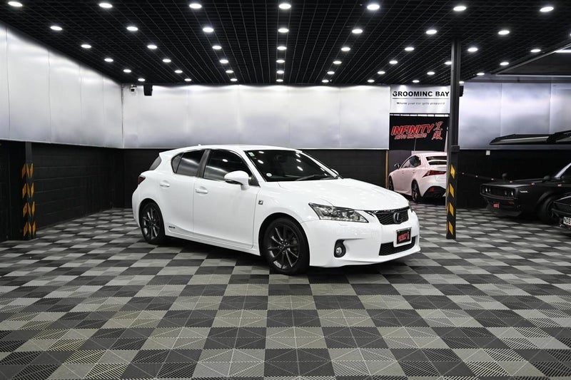 2013 Lexus CT 200h Sunroof*Leather seats