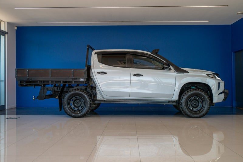 2020 Mitsubishi Triton DC GLSB 4WD 6AT 2.4D, photo 2