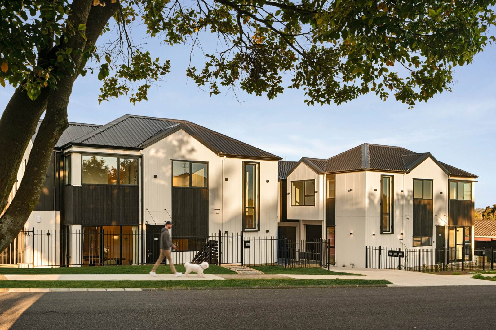 Lot 4/26 & 28 Luton Avenue, Sunnyhills, photo 1