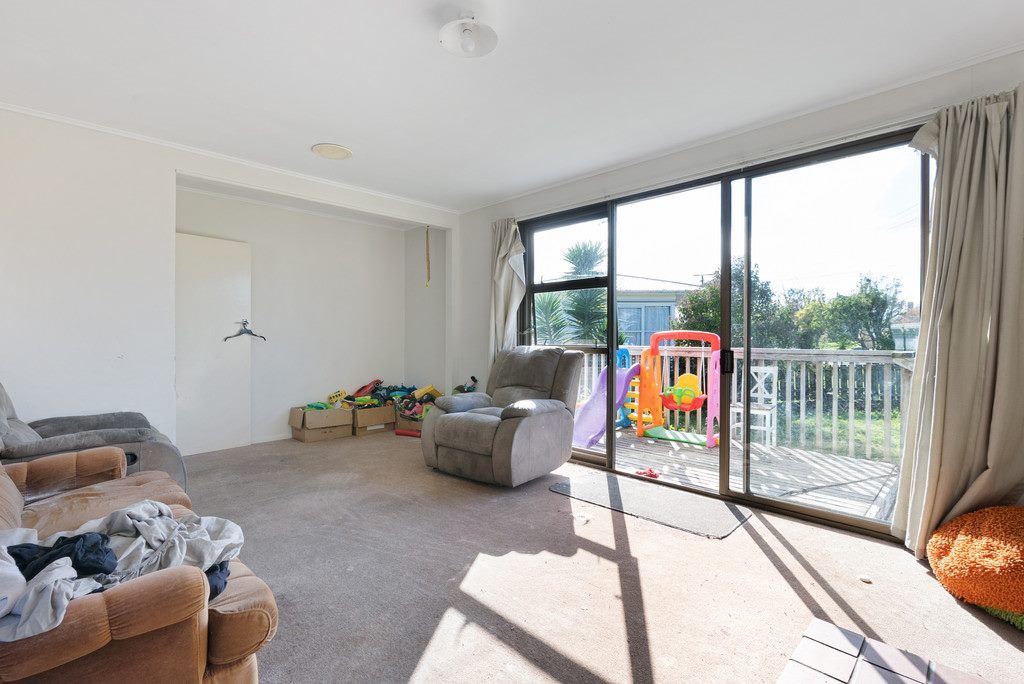 76 Cargil Street, Papakura, photo 2