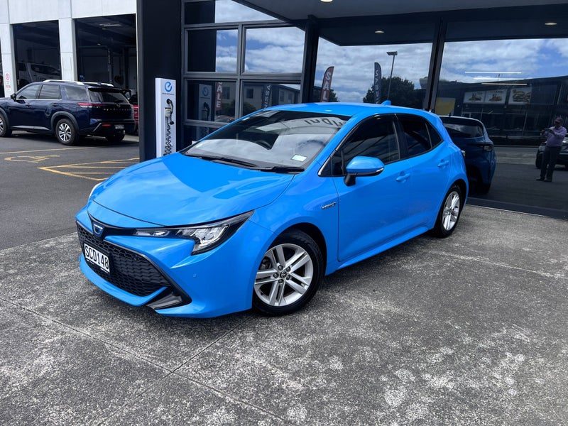 2018 Toyota Corolla Sport G Hybrid, photo 2