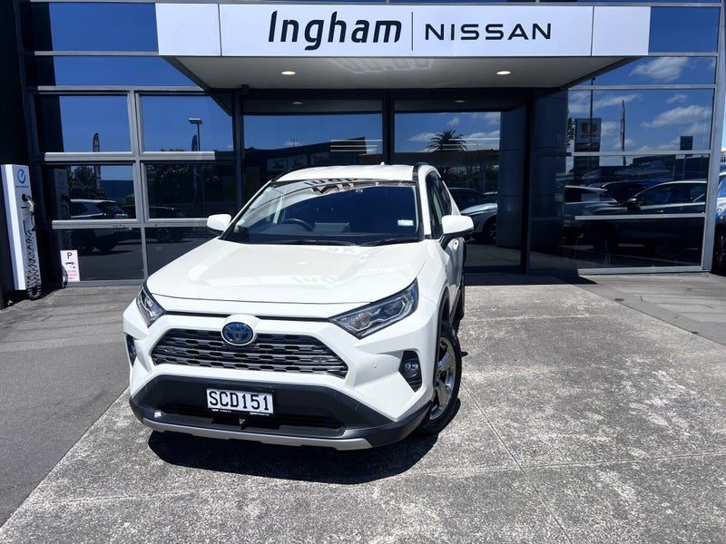 2020 Toyota RAV4 Hybrid G with leather