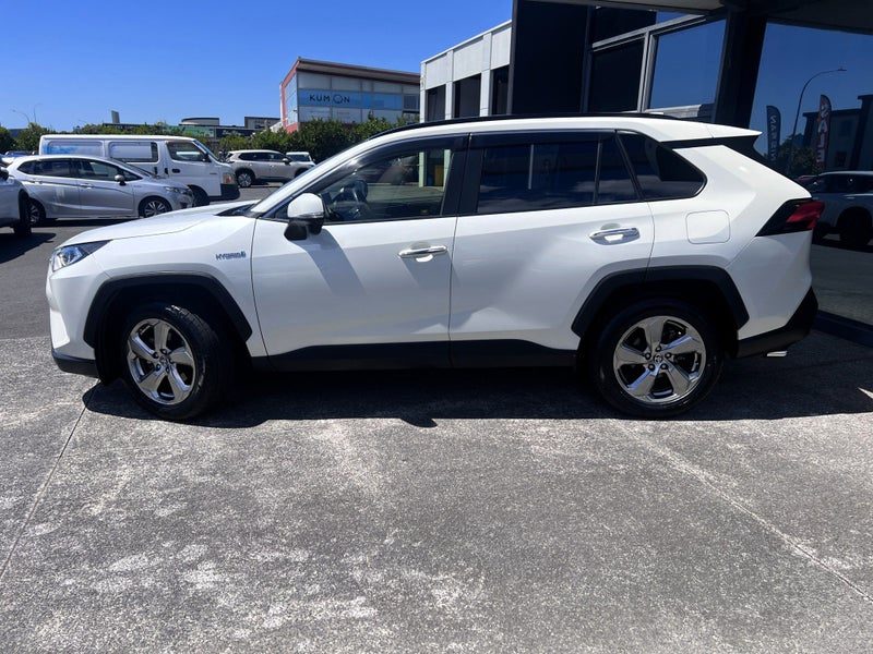 2020 Toyota RAV4 Hybrid G with leather, photo 3