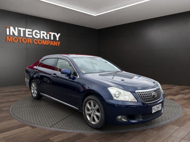 2012 Toyota Crown MAJESTA