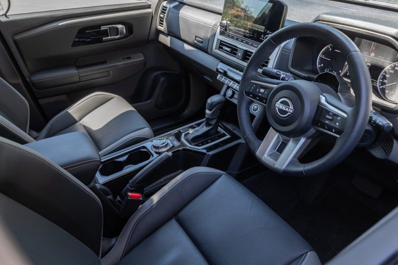 2026 Nissan Navara ST-X 4WD, photo 3