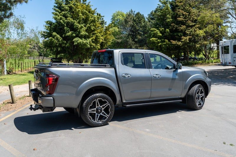 2021 Nissan Navara ST-X 4WD Auto, photo 2