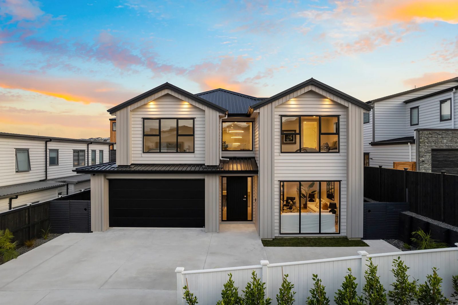 6 Luff Place, Long Bay, photo 1
