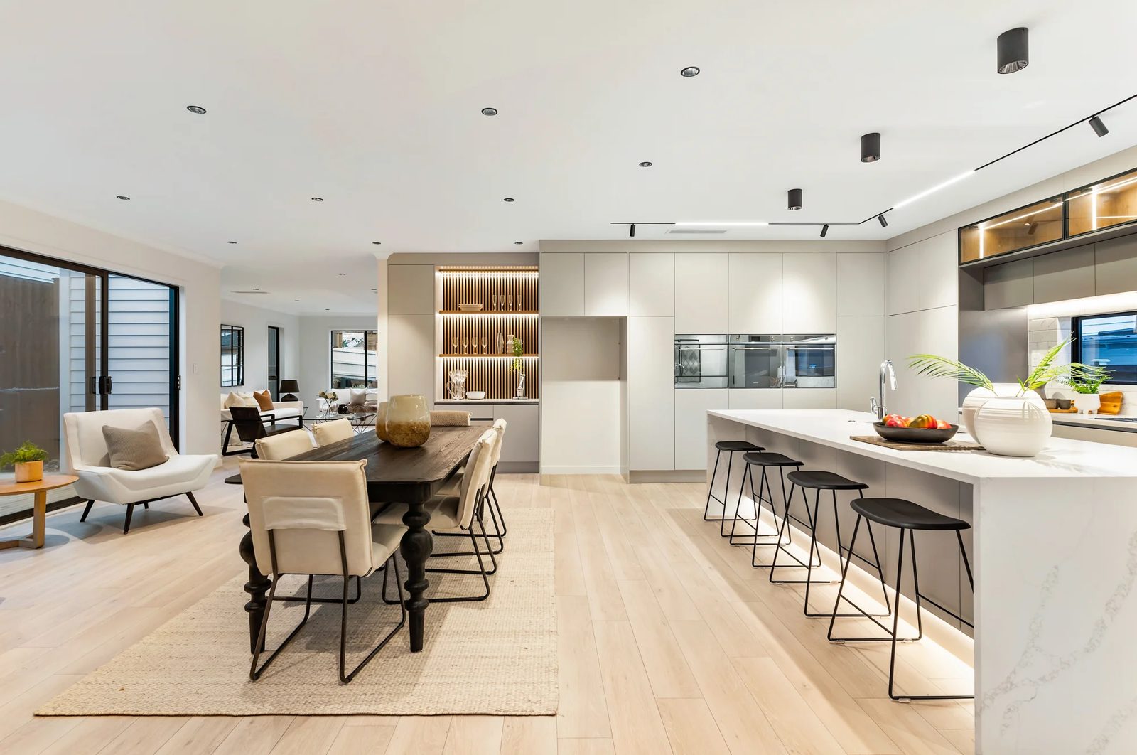 6 Luff Place, Long Bay, photo 11