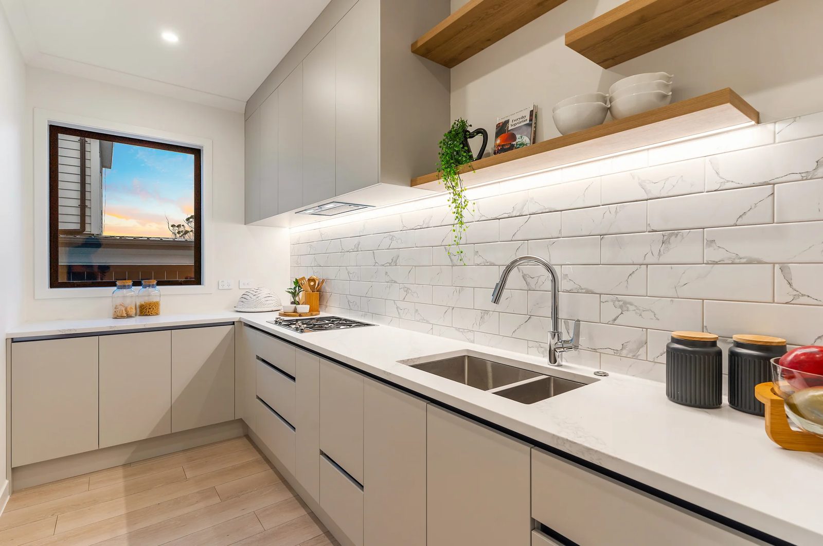 6 Luff Place, Long Bay, photo 18