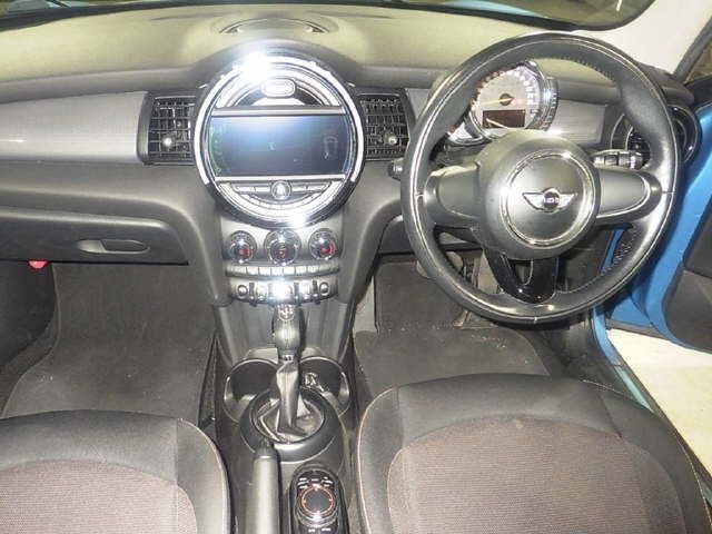 2017 MINI Cooper MINI COOPER, photo 3