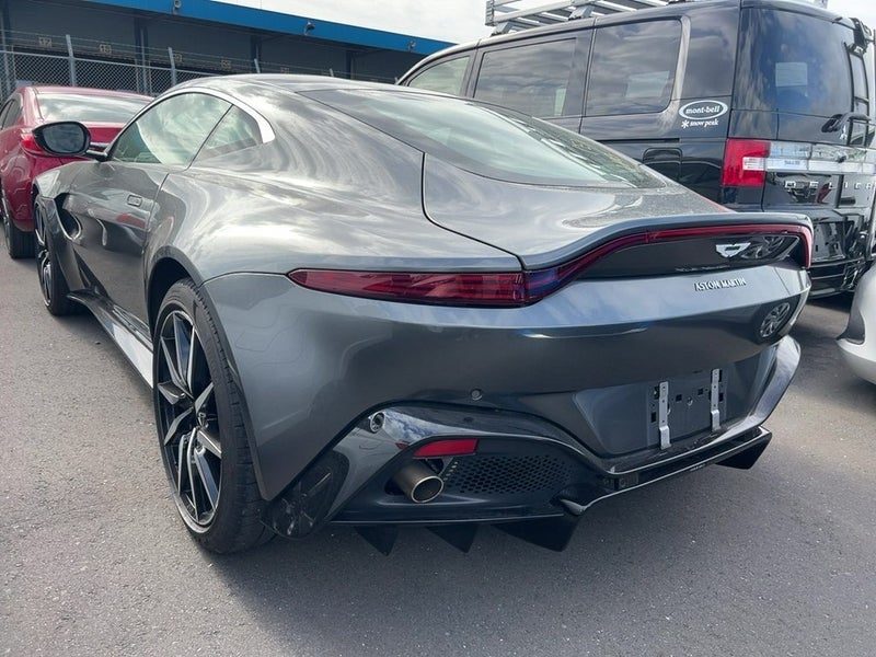 2019 Aston Martin Vantage COUPE V8, photo 2