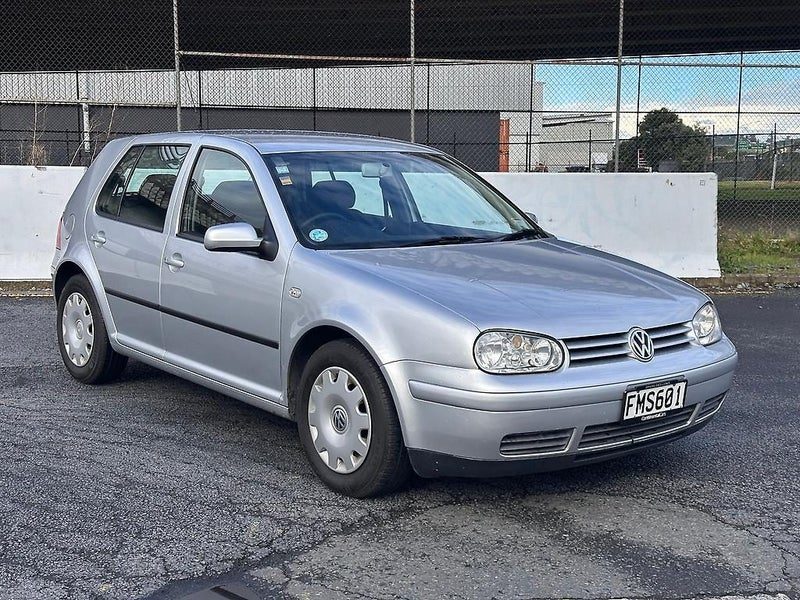 2002 Volkswagen Golf
