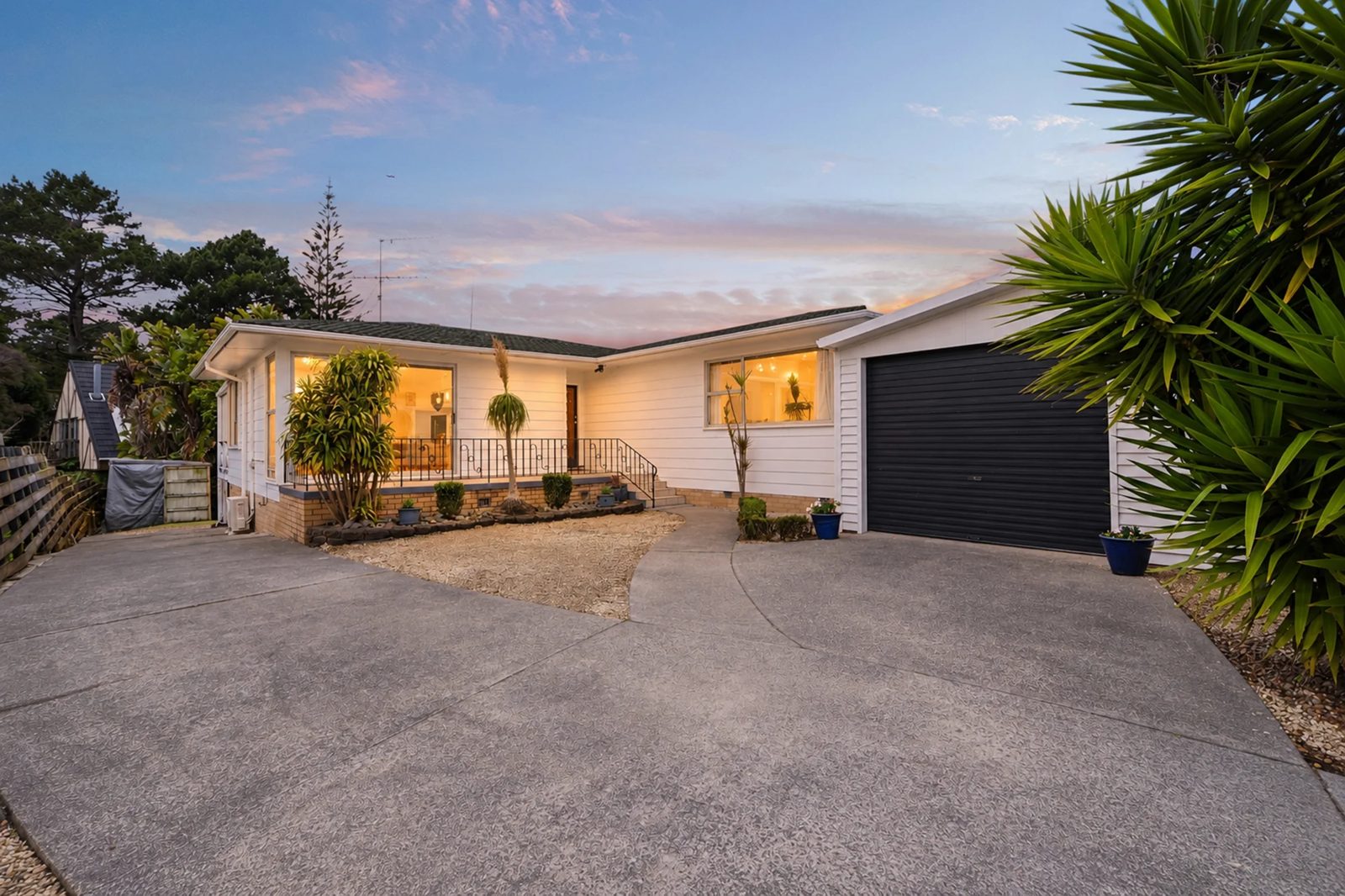 54 Fitzwater Place, Henderson