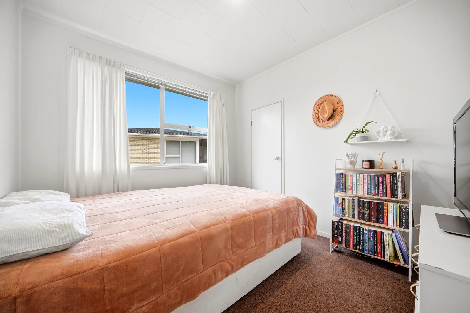54 Fitzwater Place, Henderson, photo 17