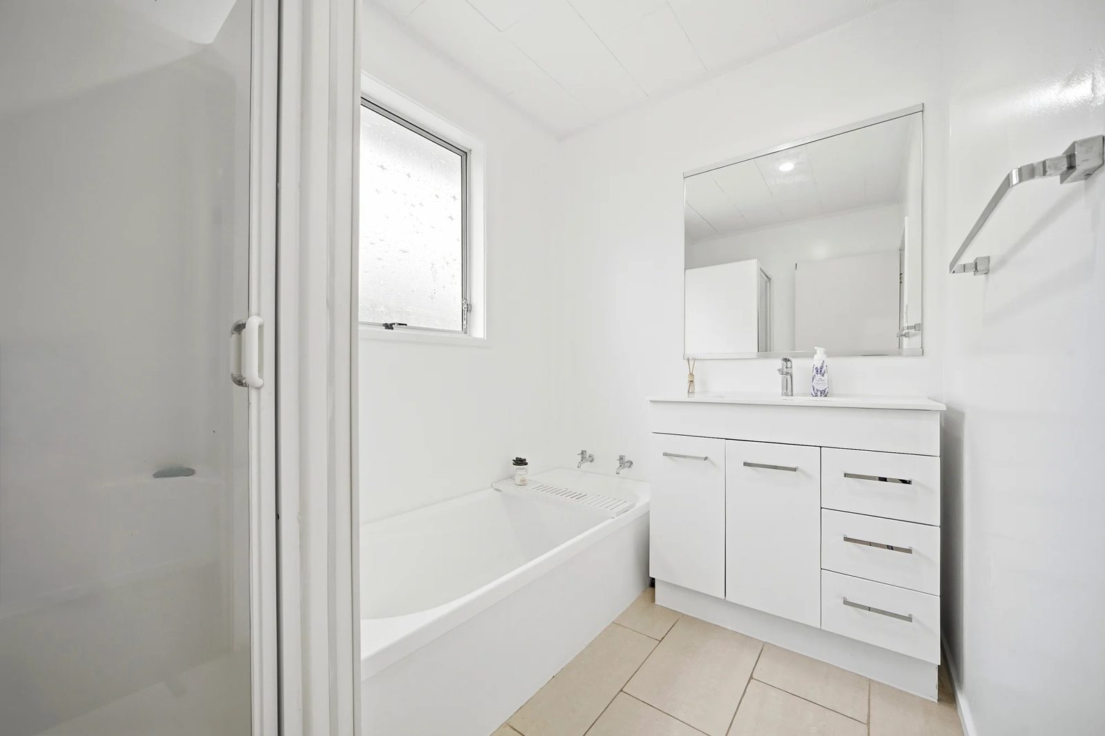 54 Fitzwater Place, Henderson, photo 19
