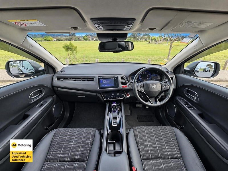 2014 Honda Vezel HYBRID Z, photo 3