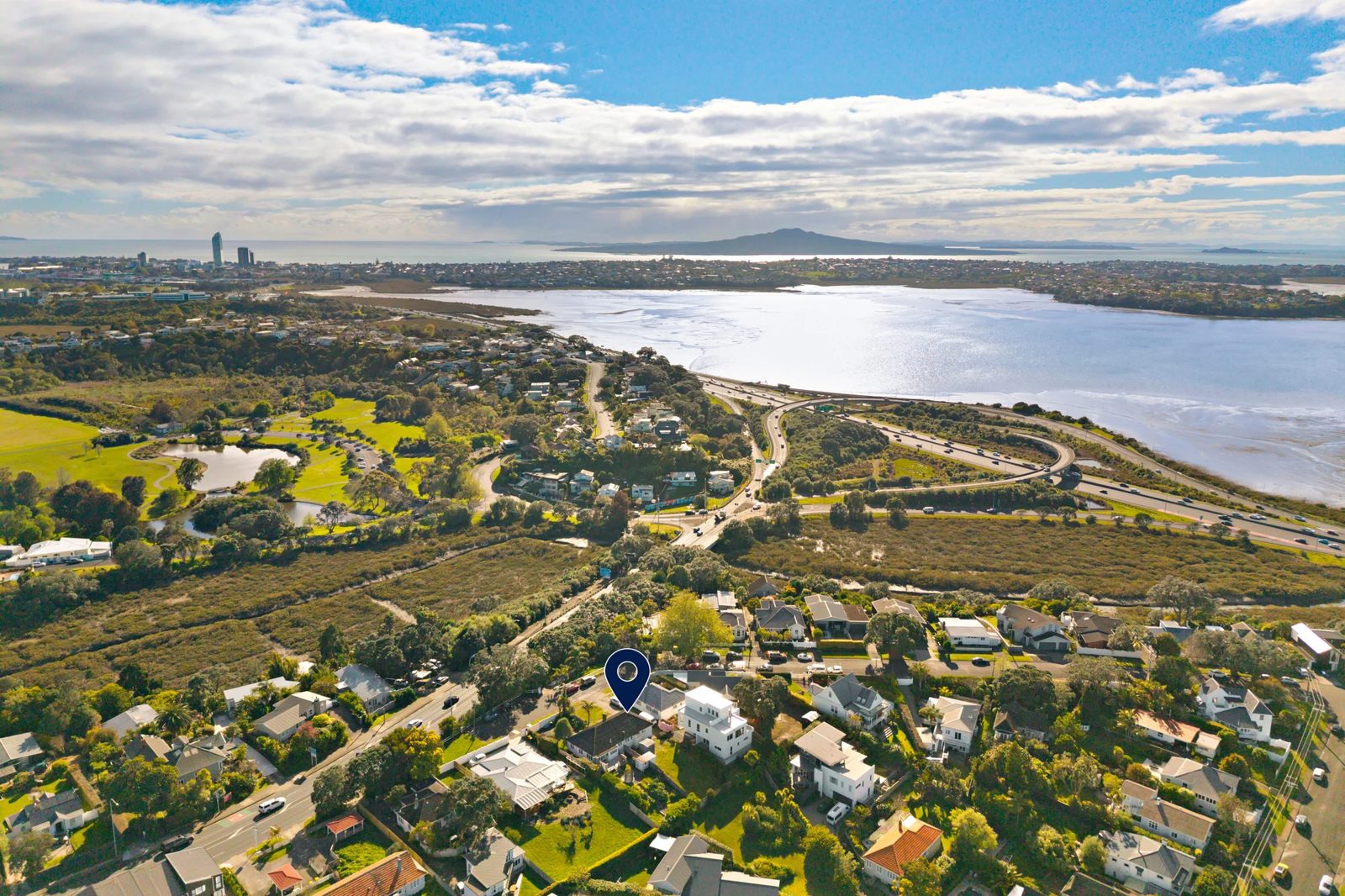 22 Waimana Avenue, Northcote Point, photo 17