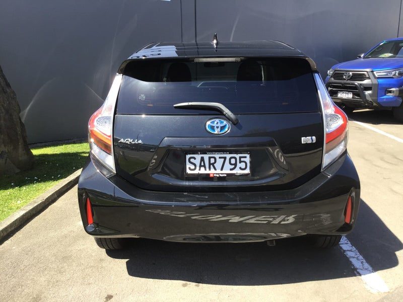 2021 Toyota Aqua 1.5 Hybrid S, photo 3