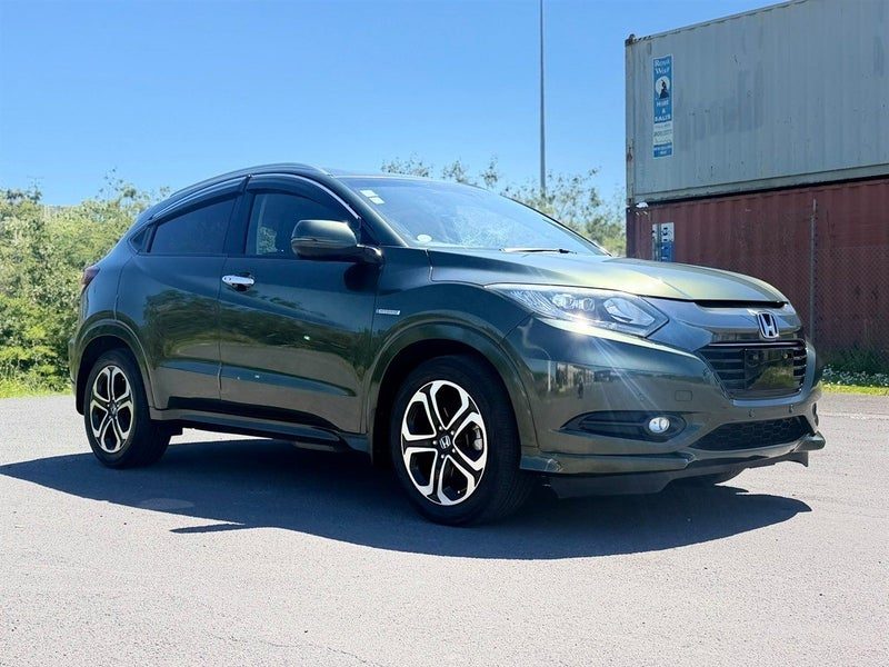 2015 Honda Vezel HYBRID Z !! LEATHER SEATS !!, photo 2