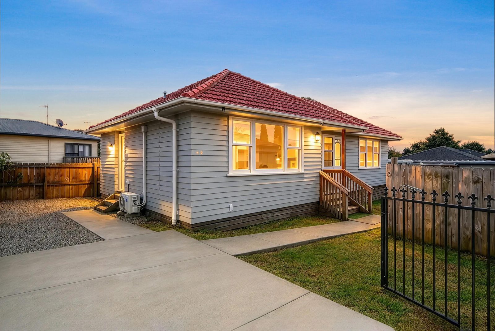 14B Ivon Road, Otara, photo 1